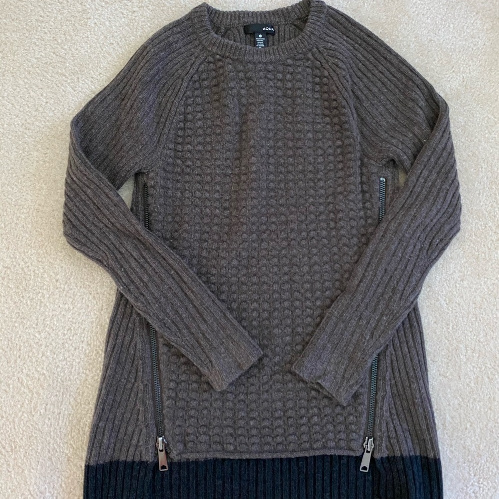 Bloomingdale’s Aqua ribbed sweater with zippers